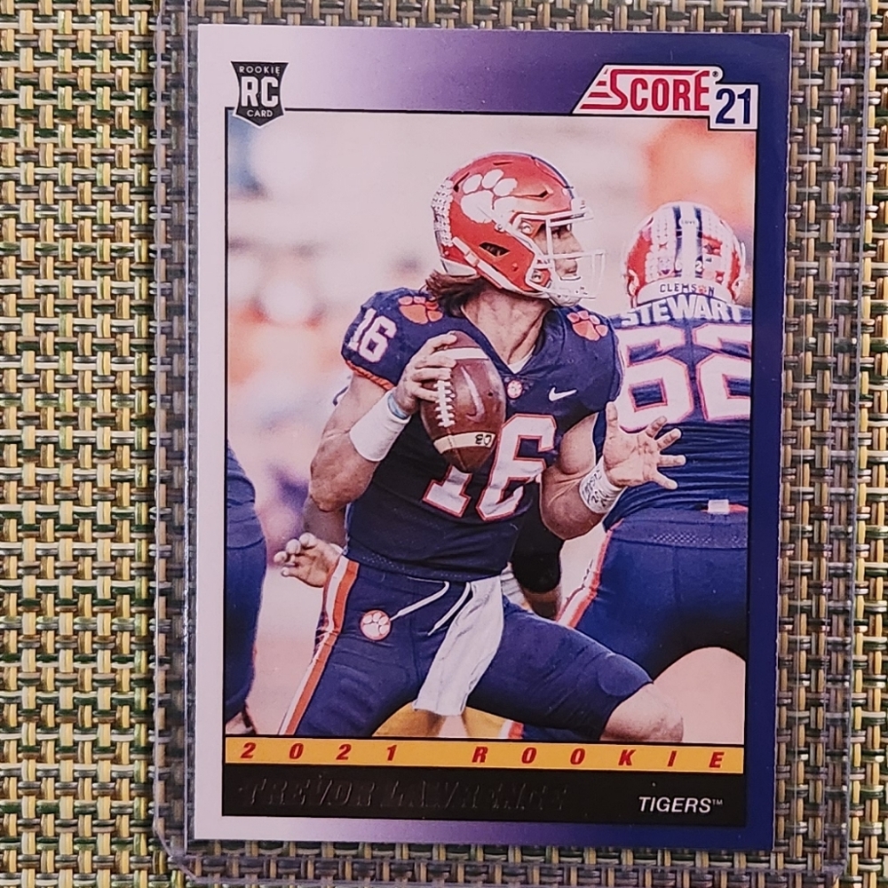 Trevor Lawrence Rookie Football Card